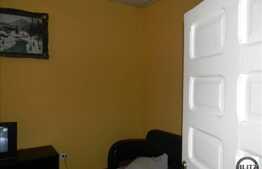 Apartament de vanzare cu 2 camere, 55 mp, boxa la subsol, zona zero a orasului!