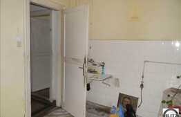 Vanzare, 2 camere, 73 mp, boxa la subsol si parcare incluse, in centrul vechi!