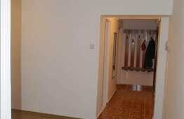 3 camere de inchiriat, nemobilat, renovat, 57 mp utili, zona Primaverii, cu boxa