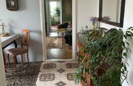 Apartament de 3 camere, 64 mp, 2 bai, etaj intermediar, zona Vlahuta