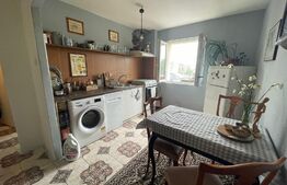 Apartament de 3 camere, 64 mp, 2 bai, etaj intermediar, zona Vlahuta