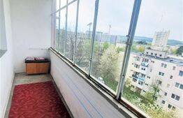 Apartament cu 3 camere, 62 mp, zona Bucium