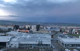 Apartament spatios cu 4 camere, 80 mp, zona strazii Calea Turzii, pet friendly  