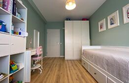 Apartament 3 camere, etaj 1/2, terasă cu view, cartier Bună Ziua