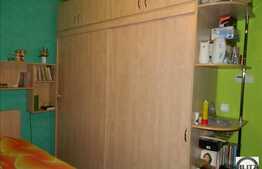 De vanzare 3 camere, 57 mp, 2 balcoane, zona Sub Cetate! Parcare inclusa!