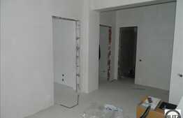 Vanzare 2 camere, 58 mp, decomandat, zona Teilor! Semifinisat! Parcare cu CF!