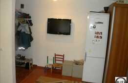 De vanzare 2 camere, 55 mp, decomandat, zona Piata Floresti, parcare inclusa!