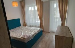 Apartament de 3 camere, 80mp, Decomandat, Tractorul