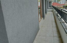 Apartament de 3 camere, 80mp, Decomandat, Tractorul