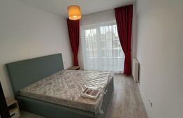 Apartament de 3 camere, 80mp, Decomandat, Tractorul
