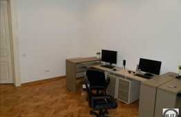 Apartament 3 camere, 116 mp, boxa la subsol, zona Pta. Mihai Viteazu!