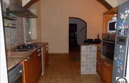 Apartament 3 camere, 100 mp utili, mobilat modern, zona strazii Horea