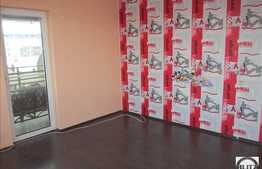 Vanzare mansarda inalta cu 3 camere, 74 mp utili, balcon, zona Florilor!