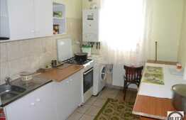 De vanzare 2 camere, 54 mp, decomandat, gradina de 51 mp! Zona strazii Porii!