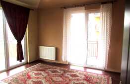 2 camere, 53 mp, 3 balcoane, decomandat, parcare! Zona strazii Eroilor!