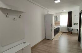 Apartament 3 camere, 59 mp, 2 parcari, zona Florilor 