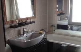 Mansarda inalta 2 camere, 54 mp, 3 balcoane, zona Eroilor! Mobilat modern!