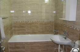 Apartament 3 camere, 70 mp utili, decomandat, zona strazii N. Titulescu