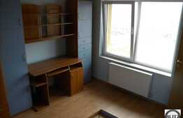 Vanzare 2 camere, 46 mp zona Teilor,mobilat si utilat, pod de 32 mp