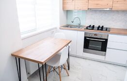 Apartament cu 2 camere, 50 mp, parcare, prima inchiriere, zona Centrala