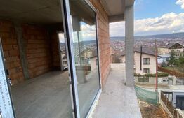 Casa de vanzare intr-o zona rezidentiala de case si vile din Gruia