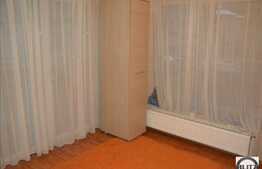 2 camere, 44.70 mp, decomandat, etaj intermediar, zona Florilor, parcare!