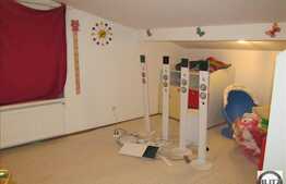 Vanzare 3 camere, 2 nivele, 100 mp, zona Tautiului! Parcare inclusa!