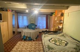 Apartament 2 camere, 75mp, Centrul Istoric, Pretabil Investiţie 