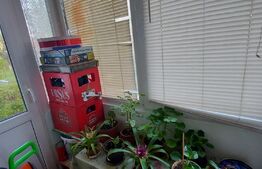 Apartament 2 camere, 39 mp, semidecomandat, zona Tractorul 