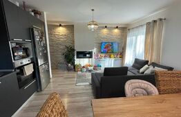 Apartament 3 camere, 71 mp, la cheie, zona Vivo