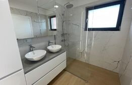Apartament 3 camere, terasa, parcare, 80 mp, zona străzii Paris