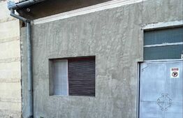 Casa 54 mp + 58 mp curte comuna, zona str. Paris!