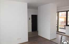 2 camere, 52 mp urili, garaj, boxa, 2 terase 50 mp, zona strazii Romul Ladea