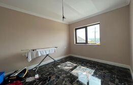 Duplex de 160mp, 310mp curte, parcare, zona Sub Coasta