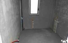 3 camere, semidecomandat, 70 mp, semifinisat, teresa 20 mp, parcare, garaj!