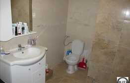 Apartament 3 camere, 95 mp, terasa 20 mp, parcare, zona strazii Al. Rosca