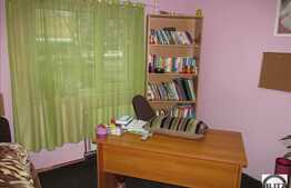 3 camere, decomandat, 66 mp utili, parcare, boxa la subsol, zona Interservisan!