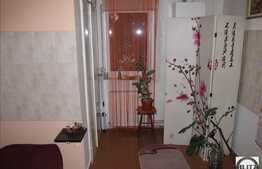 3 camere, decomandat, 66 mp utili, parcare, boxa la subsol, zona Interservisan!