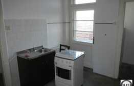Apartament 2 camere, 86 mp, etaj intermediar, boxa inclusa, zona Pta. Cipariu!