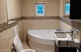 Apartament 3 camere, 70 mp, parcare, zona strazii Nicolae Titulescu