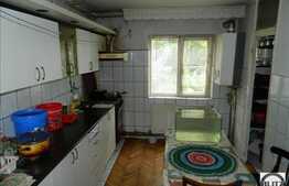 De vanzare apartament cu 3 camere , loc parcare, in zona strazii Dunarii