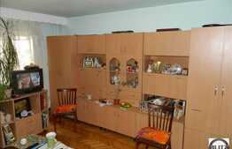 De vanzare apartament cu 3 camere , loc parcare, in zona strazii Dunarii