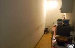 De vanzare 4 camere, decomandat, 100 mp utili, zona Piata Mihai Viteazul!