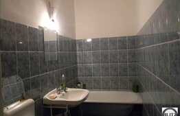 De vanzare 4 camere, decomandat, 100 mp utili, zona Piata Mihai Viteazul!