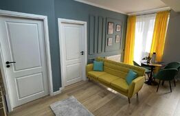 Apartament 3 camere, cochet, 50 mp, parcare , zona Terra