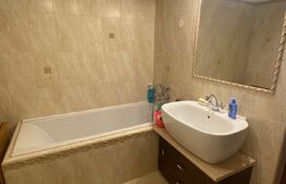 Apartament cu 4 camere decomandat cu finisaje premium zona Regal