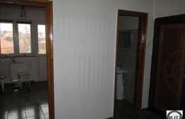 Apartament 3 camere, 81 mp, decomandat, boxa la subsol, zona Parcului Engels