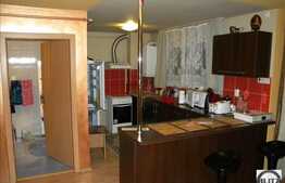 De vanzare 2 camere, 51 mp, balcon, parcare cu CF! Zona strazii Eroilor!