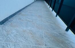 Apartament 3 camere, 55mp, terasa, parcare subterana, zona Terra