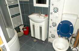 Apartament 4 camere, 97 mp utili, boza la subsol, zona strazii Eroilor